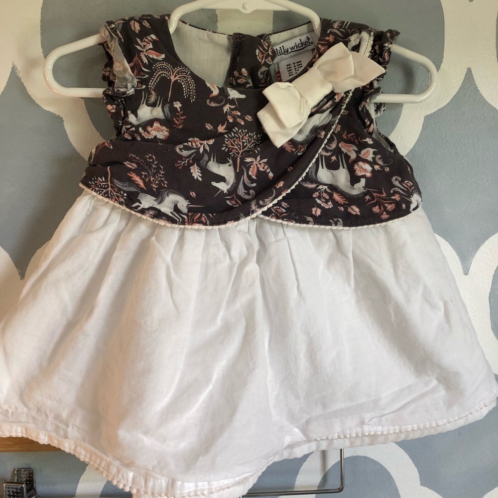 Beautiful dress/ legging set - Picture 4 of 7